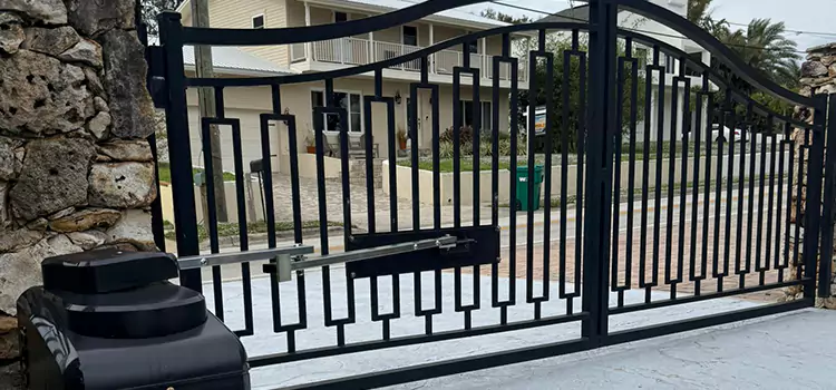 Swing Gate Opener with Keypad Coronado