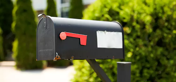 Secure Mailboxes for Packages Coronado